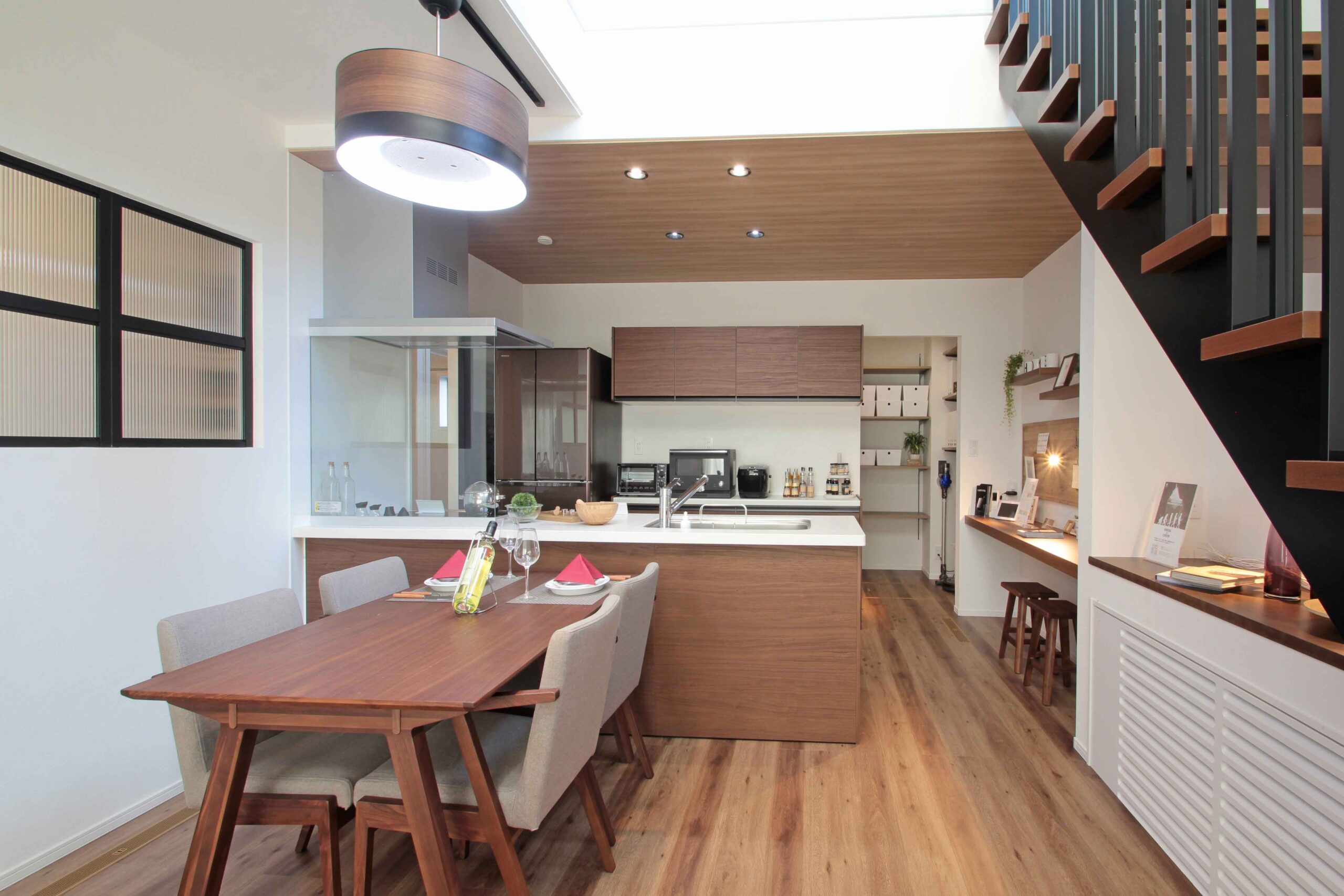 見落としがちな「標準仕様」も確認