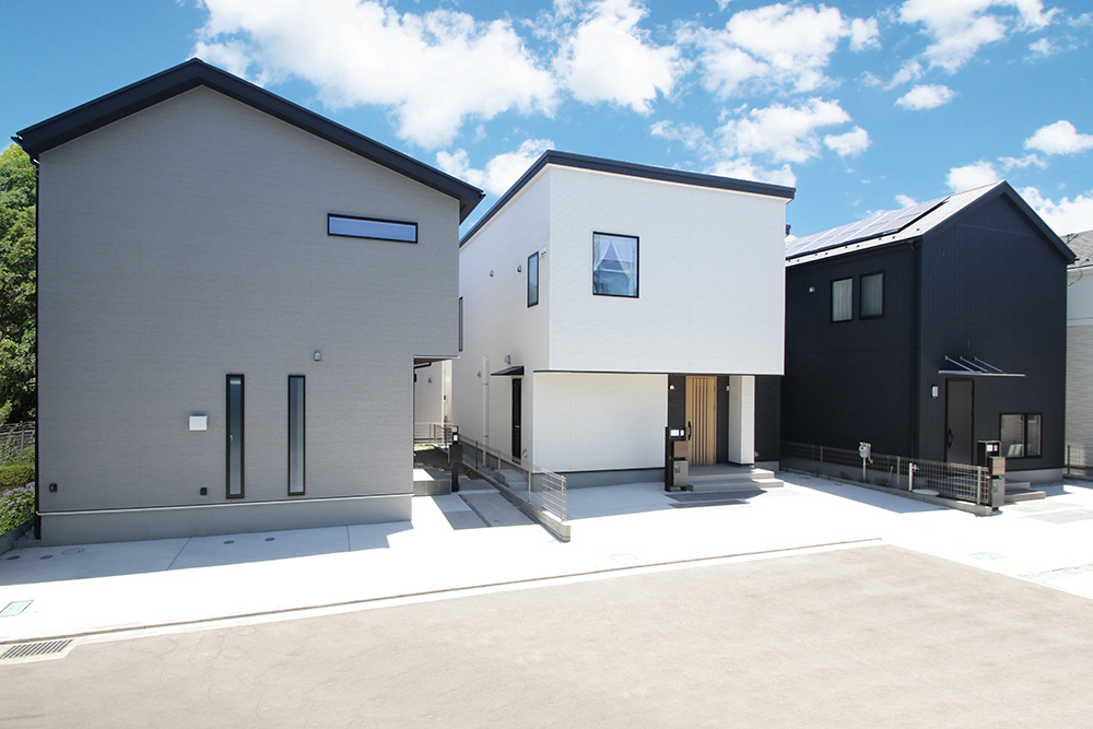 家族の仲が深まる【仲庭】のある住まい