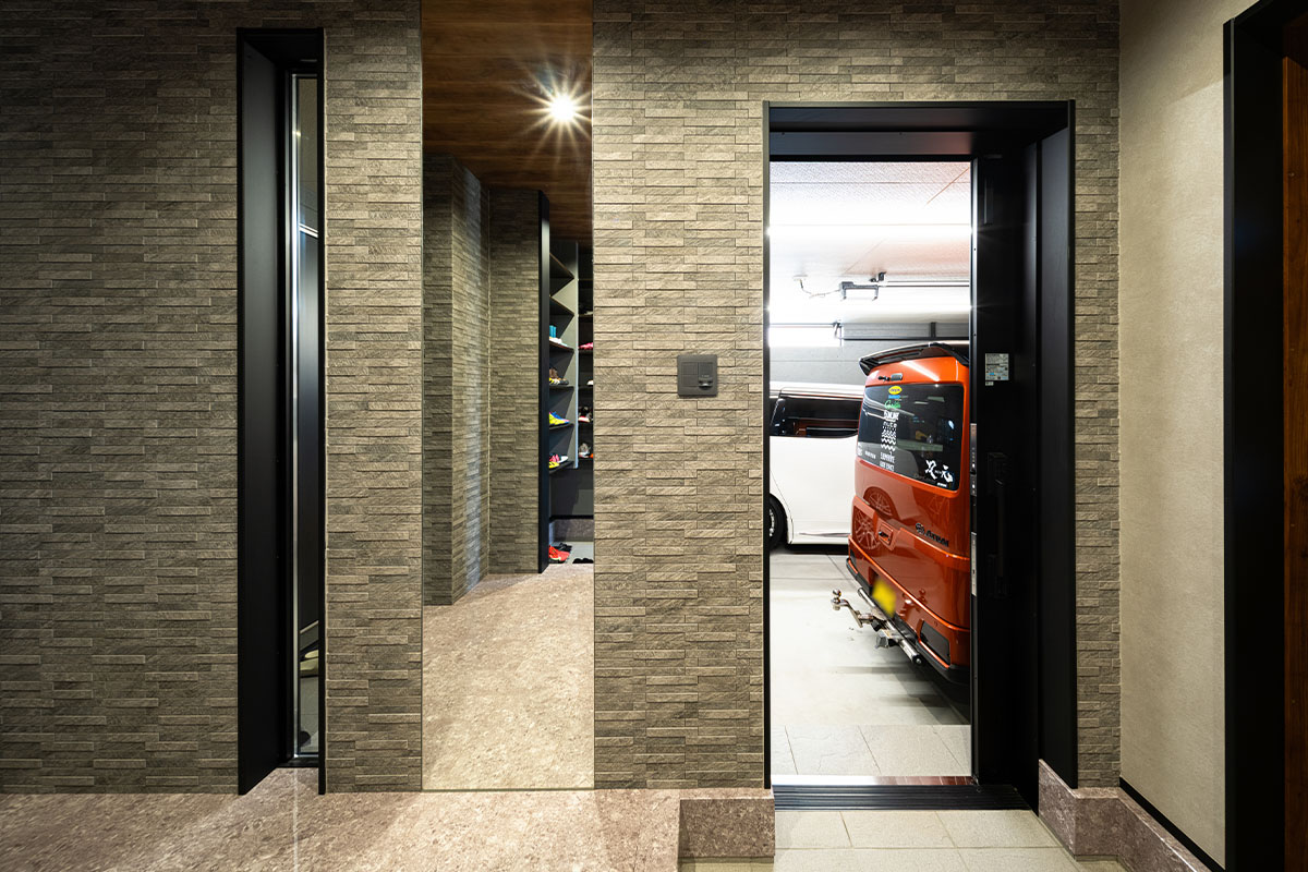 雨の日も安心な「ガレージ動線」